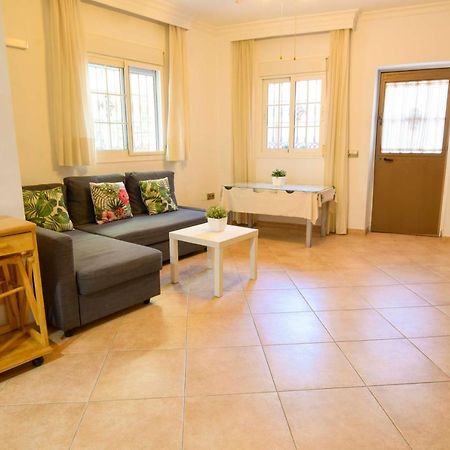 Letmalaga Banos Del Carmen One Apartment Bagian luar foto