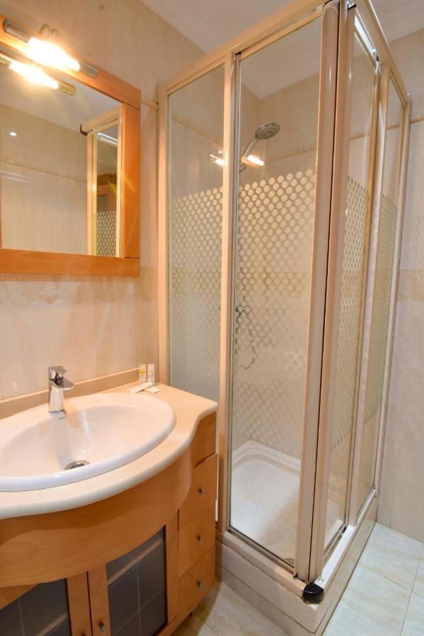 Letmalaga Banos Del Carmen One Apartment Bagian luar foto