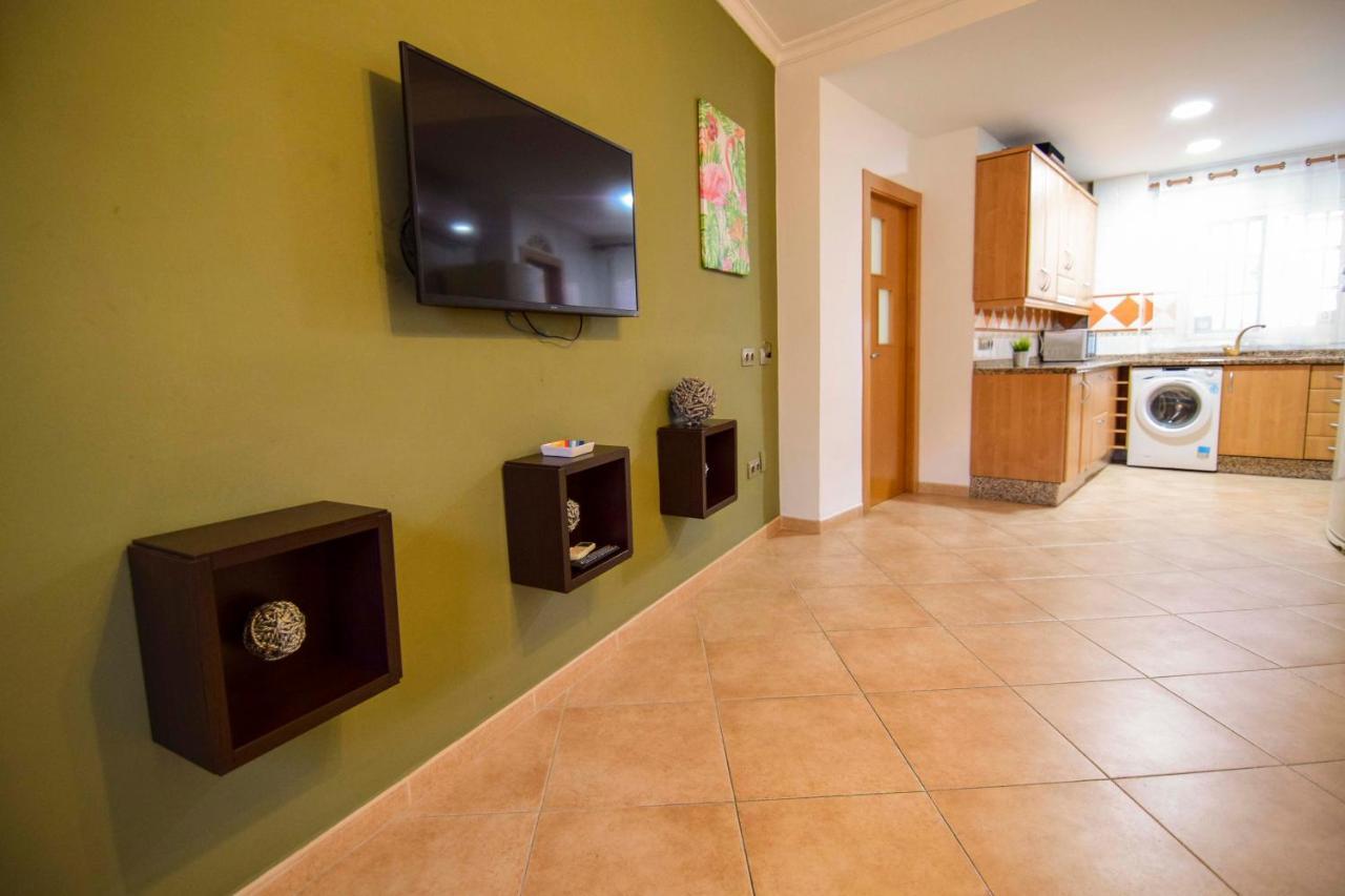 Letmalaga Banos Del Carmen One Apartment Bagian luar foto