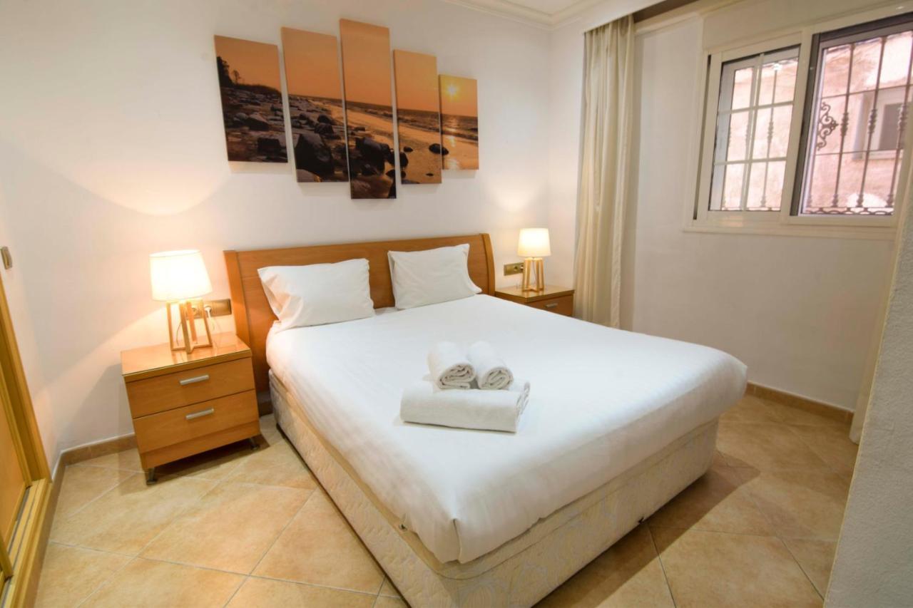 Letmalaga Banos Del Carmen One Apartment Bagian luar foto
